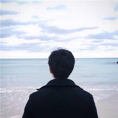若时光走散我愿在原地等你(小清新头像男生背影头像大全)