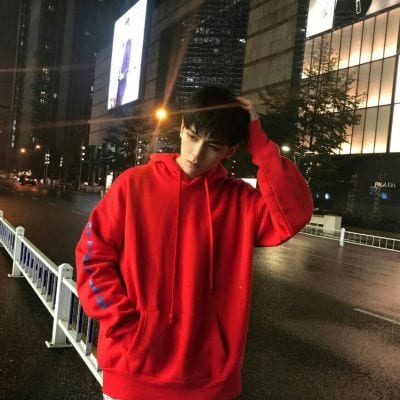 爱不好自己也爱不好你(好看的抖阴头像男生帅气阳光最新)