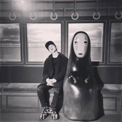曾经撕心裂肺如今百毒不侵(小清新男生伤感黑白头像精选)图9