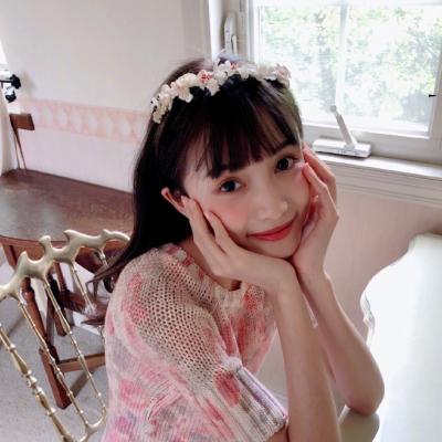 你的晚安可以媲美整个星空(女生头像最新版可爱小清新)