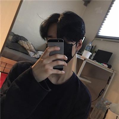 骗得过自己却骗不过眼泪(男生手机控头像挡脸图片大全)图14