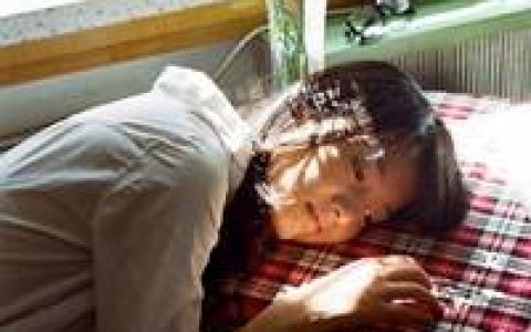 我不是太阳也妄想温暖你(非主流女生陌陌头像)