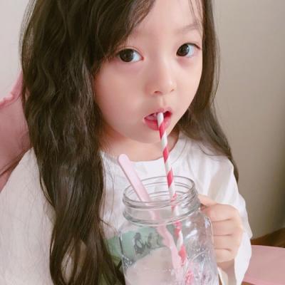 腐败的日子和糟糕透顶的我(最新萌娃头像女生搞怪可爱)