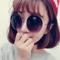 你的衣衫破旧歌声却依然温柔.(霸气女生个性头像超拽)