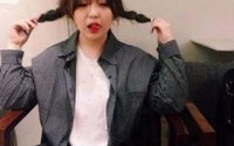 喜欢听你说故事更喜欢故事里的你(爱笑女生微博头像)