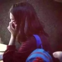 大概每个孤独的人都有一道伤(治愈系女生个性头像)图6