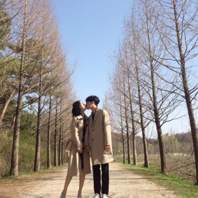 爱是为你放弃所有仁至义尽(抖阴个性情侣头像一对两张青春阳光)