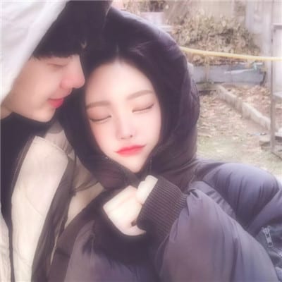 我在等一个人等一个未知数(非主流小清新情侣头像大全)