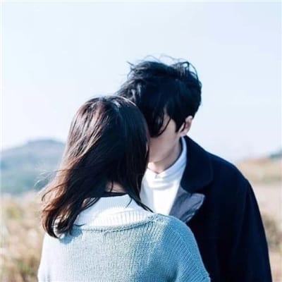 你是我微亮眼眸里的一片光(非主流唯美浪漫情侣头像)