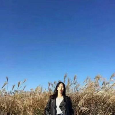 经典独一无二情侣头像一对(情侣微博头像两张时尚青春)