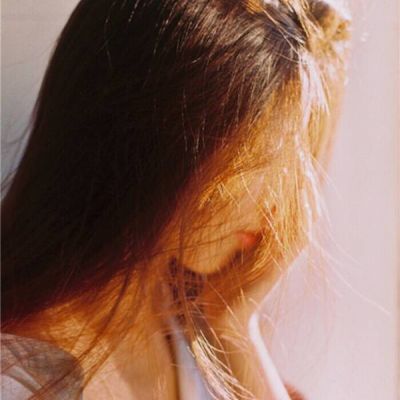 让我帮你升温陪你过冬天(图片美女青春头像背影最新)图1