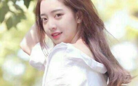 温柔用不上狠心过了头(美女头像图片大全清纯最新)