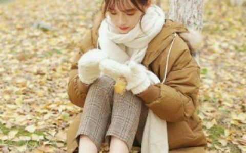 想替你亲一下你的脸蛋(抖阴美女头像漂亮女生头像)