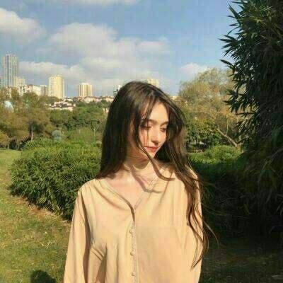 往事今非昔比回忆如一滩泥(美女森系小清新头像)