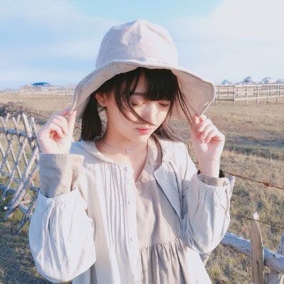在孤独也要找个自己喜欢的人(抖阴美女头像漂亮女生清纯头像)