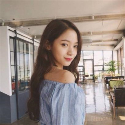 我若不笑的猖狂谁替我坚强(美女头像长发性感头像大全)