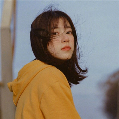 不许对我以外的人着迷(女生短发头像韩版小清新)图1