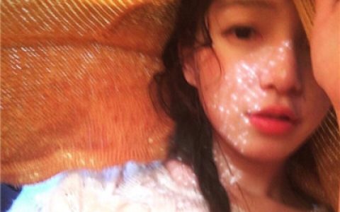 虫儿飞虫儿飞你在思念谁(复古美女迷人有气质头像高清图片)
