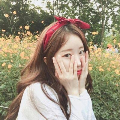 孤独无依的时候别回头(校园青春美少女头像唯美小清新)图7