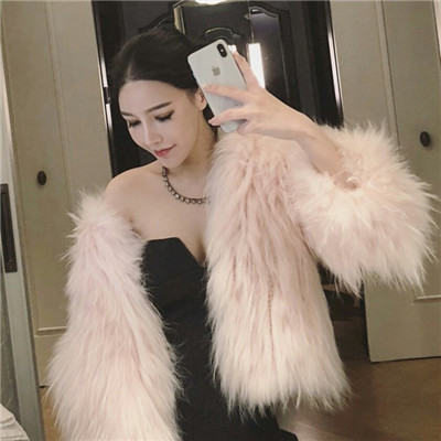以后不要见面了洗头很累(性感大胸美女头像高清图片)
