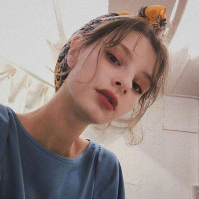 玩玩而已当真就输了(最火欧美女生头像气质美女)