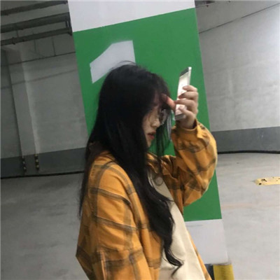 如果有一天让我触到你眉眼(非主流情侣头像一对两张)图11