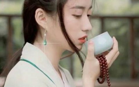 寓意好的唯美女生头像(最新女生招桃花的古风抖阴头像)