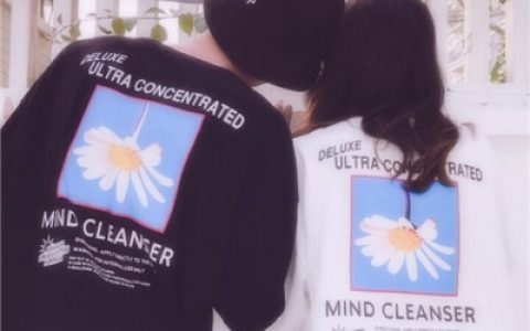 江山如画也不敌你笑颦如花(非主流唯美情侣头像最新)