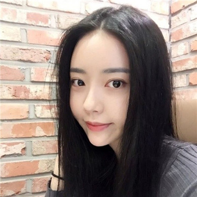 放弃不难但坚持很酷(最有气质的女生头像精选)