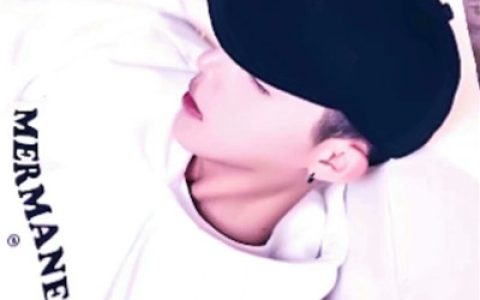 熟悉的温柔谁也不寂寞(男生唯美帅气小清新头像大全)