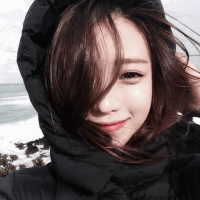 别活的不像你自己(自信爱笑的女生头像最新)