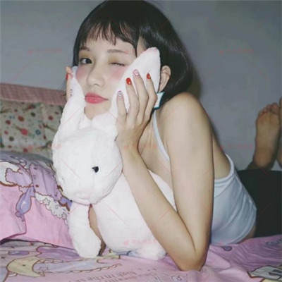 怪我没有她温柔没有她善解人意(最流行的头像女生简单气质)