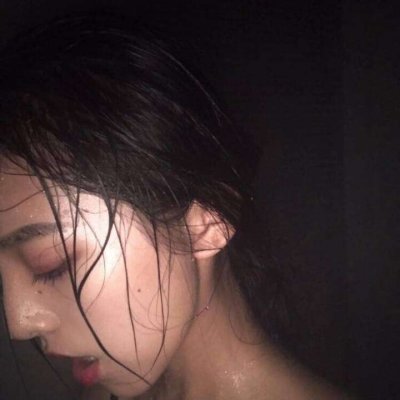 突然觉得很委屈我找不到你了(最潮抖阴头像女生伤感)