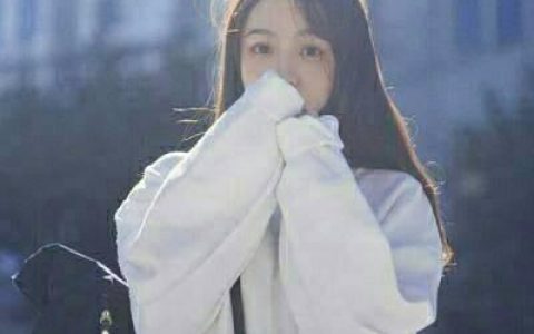 拥有照亮整个城市的笑容(招桃花运的抖阴头像女生唯美高清)
