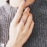 简单才是真的美(好看的女生手控头像图片大全款)