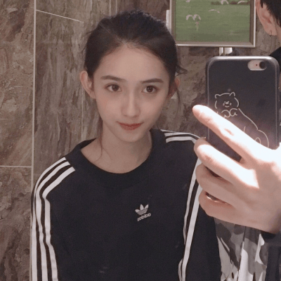 很特别的个性情侣头像一男一女(最火时尚情侣微博头像潮男潮女)