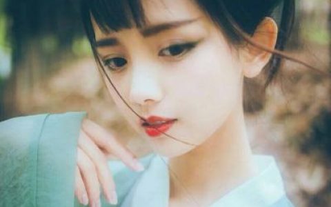小二麻烦来碗泪流满面(好看有意境的女生抖阴古风头像高清)