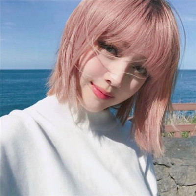 想要你的吻做你爱的人(短发女生头像小清新清纯)