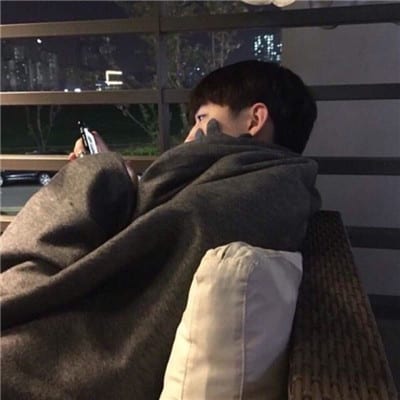 推开你的那一刻我不快乐(男生头像小清新有意境头像大全)