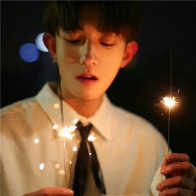 你只能私藏不能共享(快手头像男生帅气青涩少年)