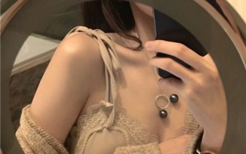 记得我吗我是你的小可爱啊(单人女生性感美女头像)