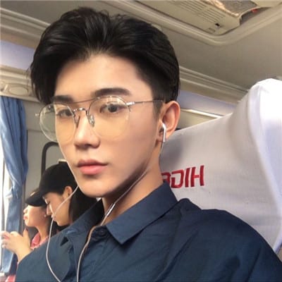 你低个头剩下错我来认(帅气有品位的男生头像高清图片)