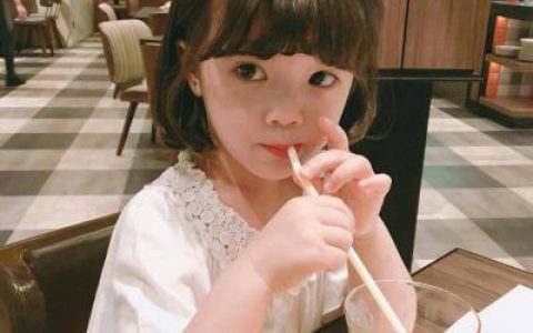 没心没肺无牵无挂(呆萌可爱抖阴小孩头像漂亮女生专属)