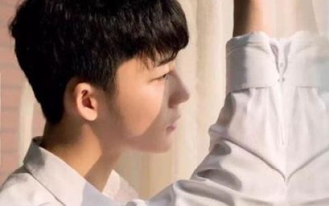你百种样子我百种爱(清新干净的贴吧头像适合00后帅气男生)