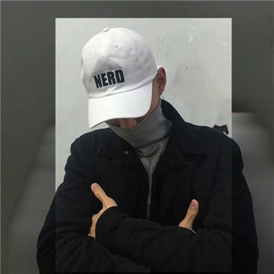 我可以骗你们谈恋爱吗(最火爆快手头像男生霸气)