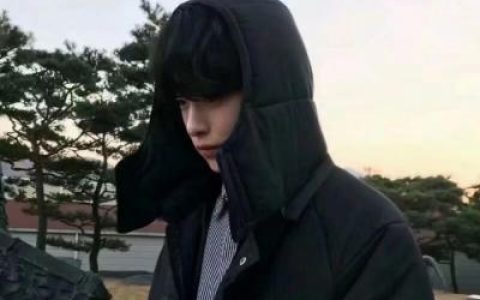 说了再见才发现再也不会见(帅气有型男生贴吧头像个性冷酷)