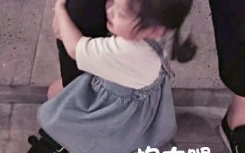 最新小女孩头像搞怪版(抖阴萌娃带字头像逗比可爱萌)