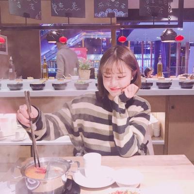 风迷了眼你迷了心(情侣头像一男一女低调幸福高清图片)