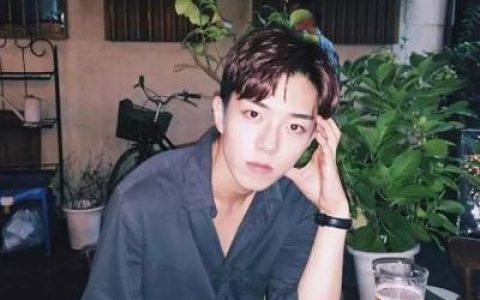 宁愿信世上有鬼也不信男人嘴(潮范个性贴吧头像酷炫男生最新)