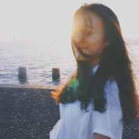 我爱你太美好时光他知道(长发头像女生微笑气质优雅的)